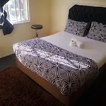 Neo Guest House