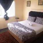 Neo Guest House